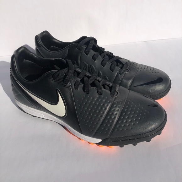 nike ctr360 libretto iii tf